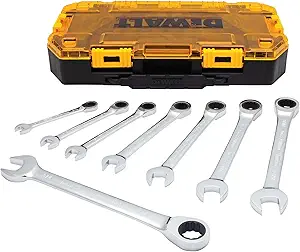 Best Wrench Set for Truck Owners with ratcheting and combination wrenches, ideal for commercial truck repairs, fleet maintenance, and automotive work.